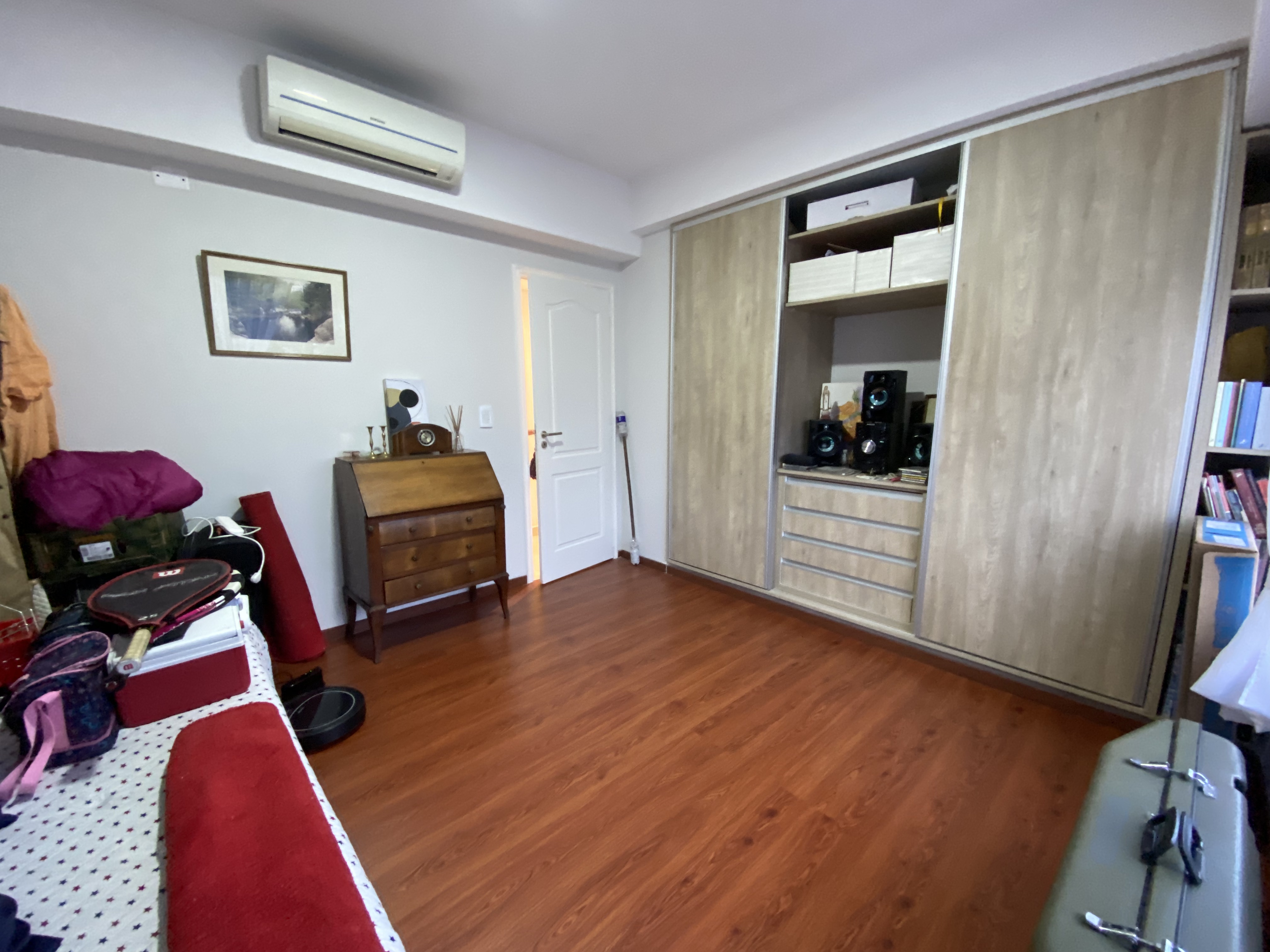 Departamento En Venta A Pasos Del Centro Con Todas Las Comodidades