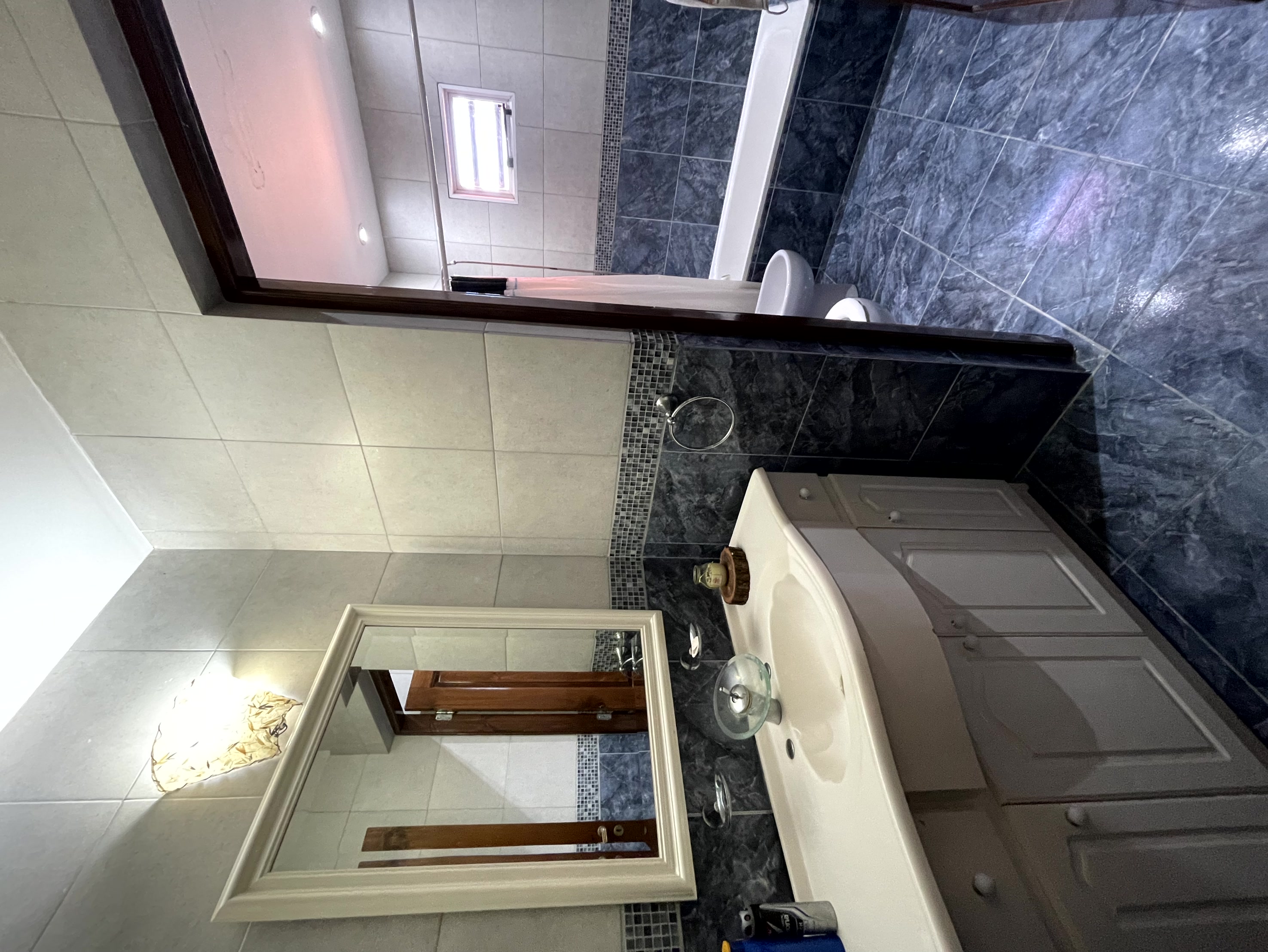 EXCELENTE CASA QUINTA CON PILETA EN VENTA