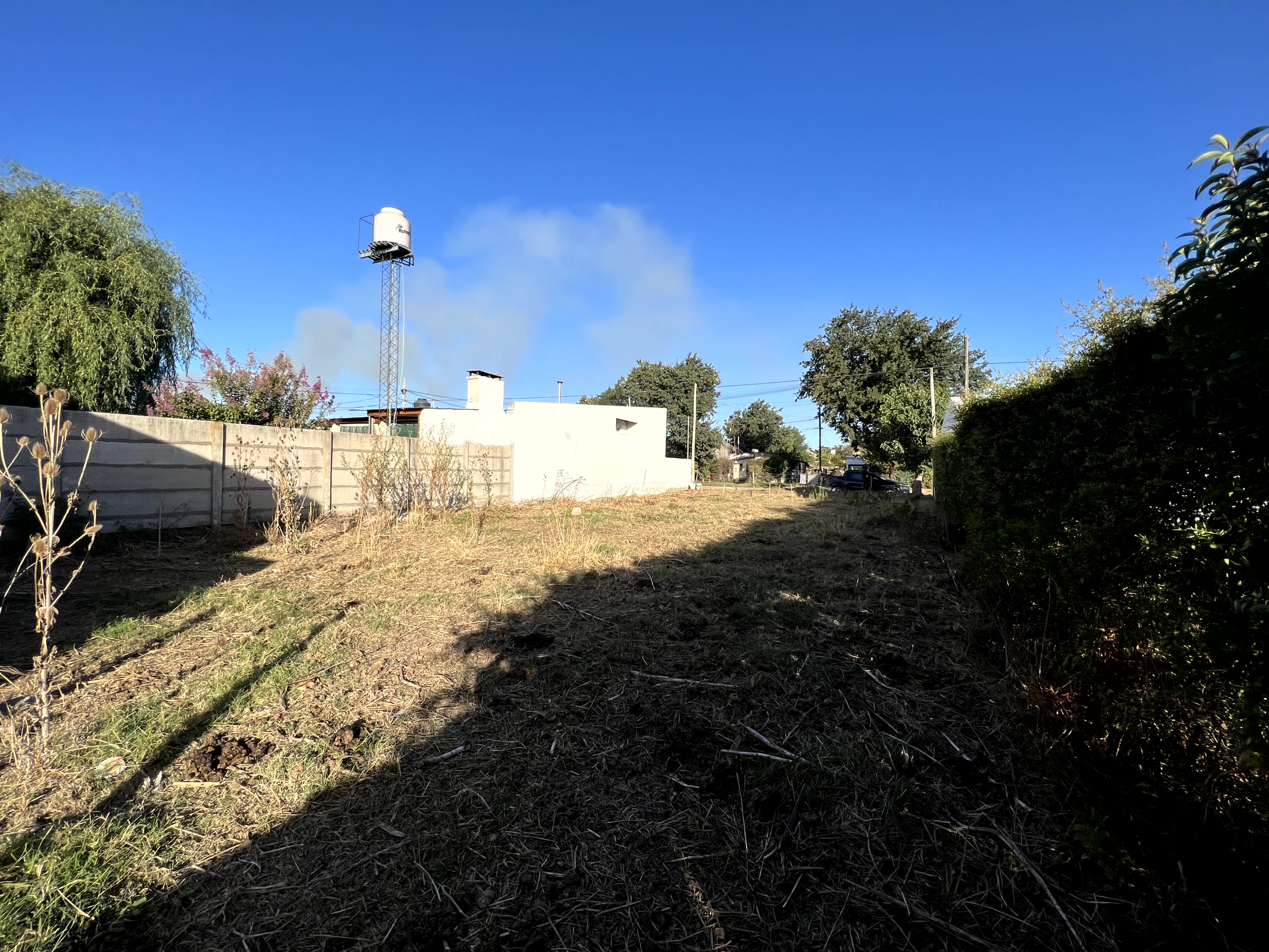 "¡Construye tu hogar en una ubicación privilegiada! Lote en barrio urbano cerca de Av. 9 de julio"