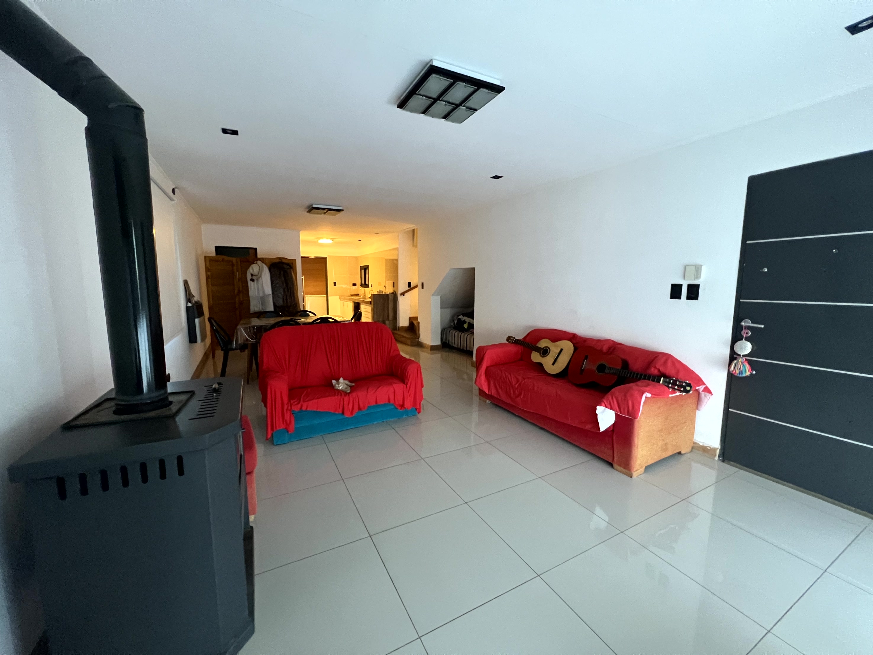 SE VENDE CASA NUEVA