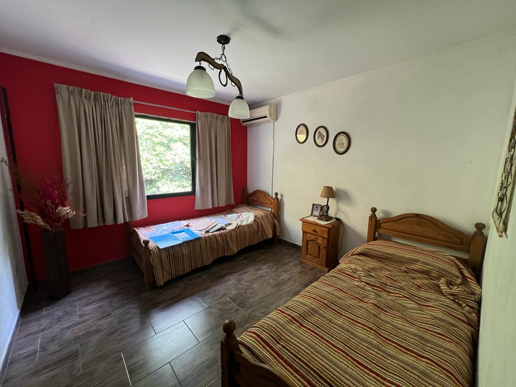 SE VENDE CASA EN BARRIO LEUFU KIÑE CONTIGUO A TERMAS