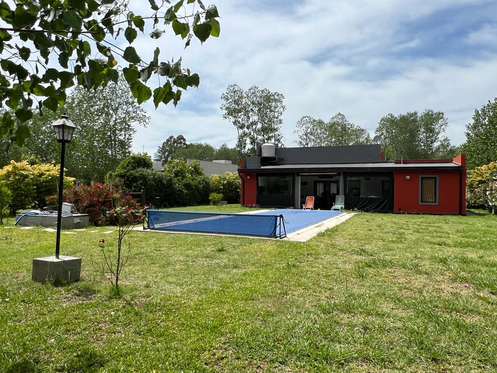 SE VENDE CASA EN BARRIO LEUFU KIÑE CONTIGUO A TERMAS