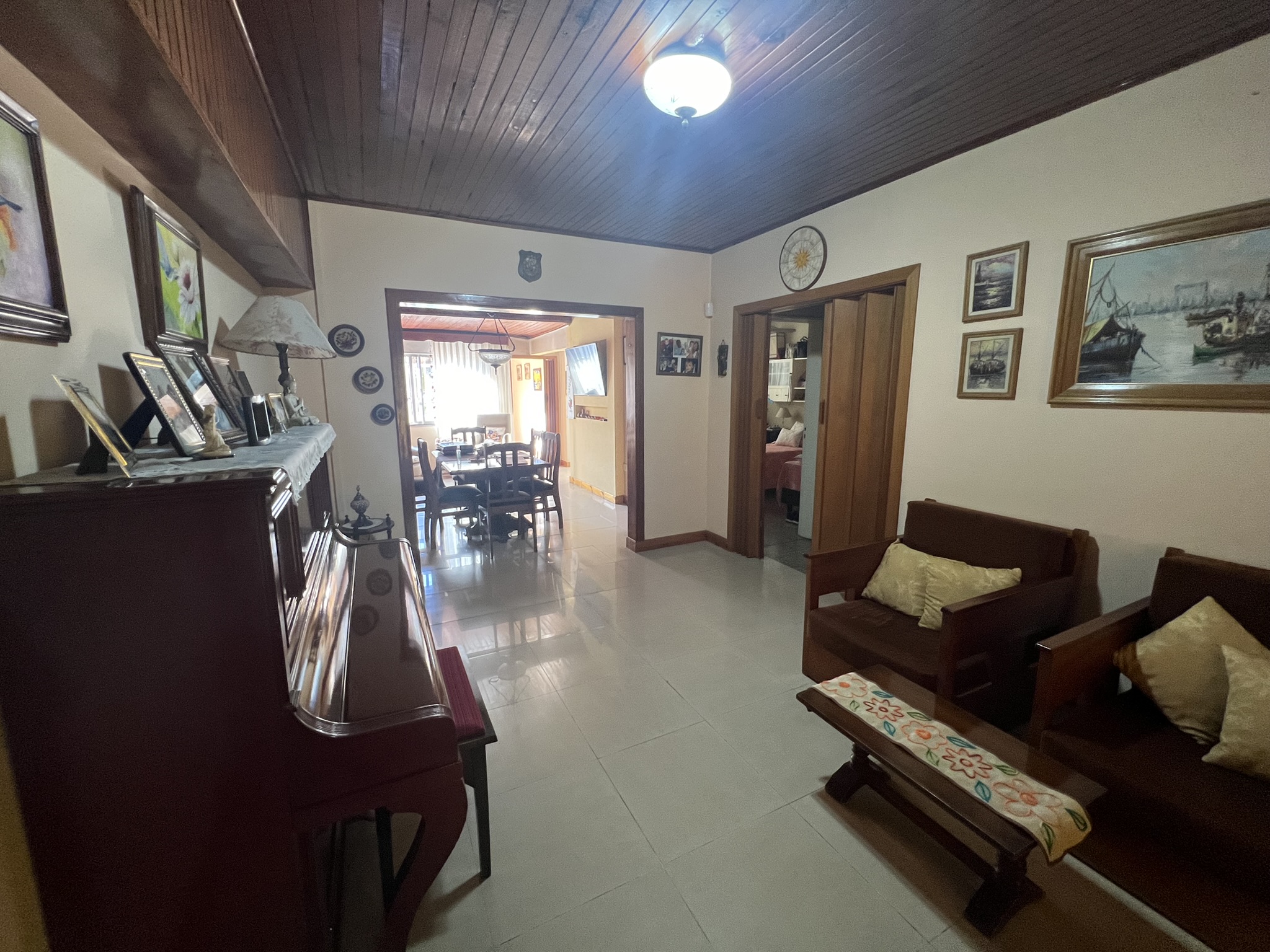 "Oportunidad única: Vivienda de calidad en ubicación privilegiada, permuta por casa o depto en General Belgrano"