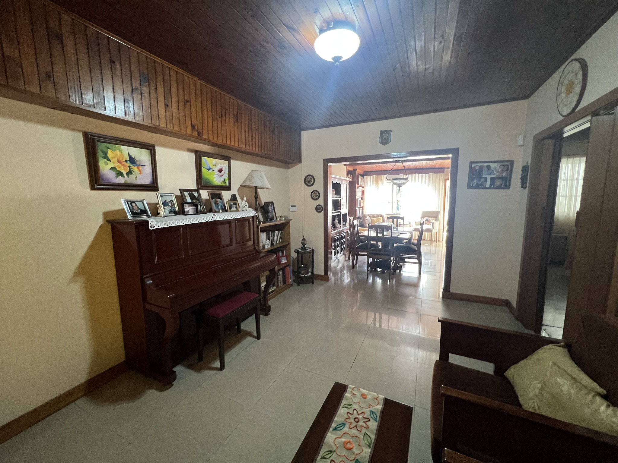 "Oportunidad única: Vivienda de calidad en ubicación privilegiada, permuta por casa o depto en General Belgrano"