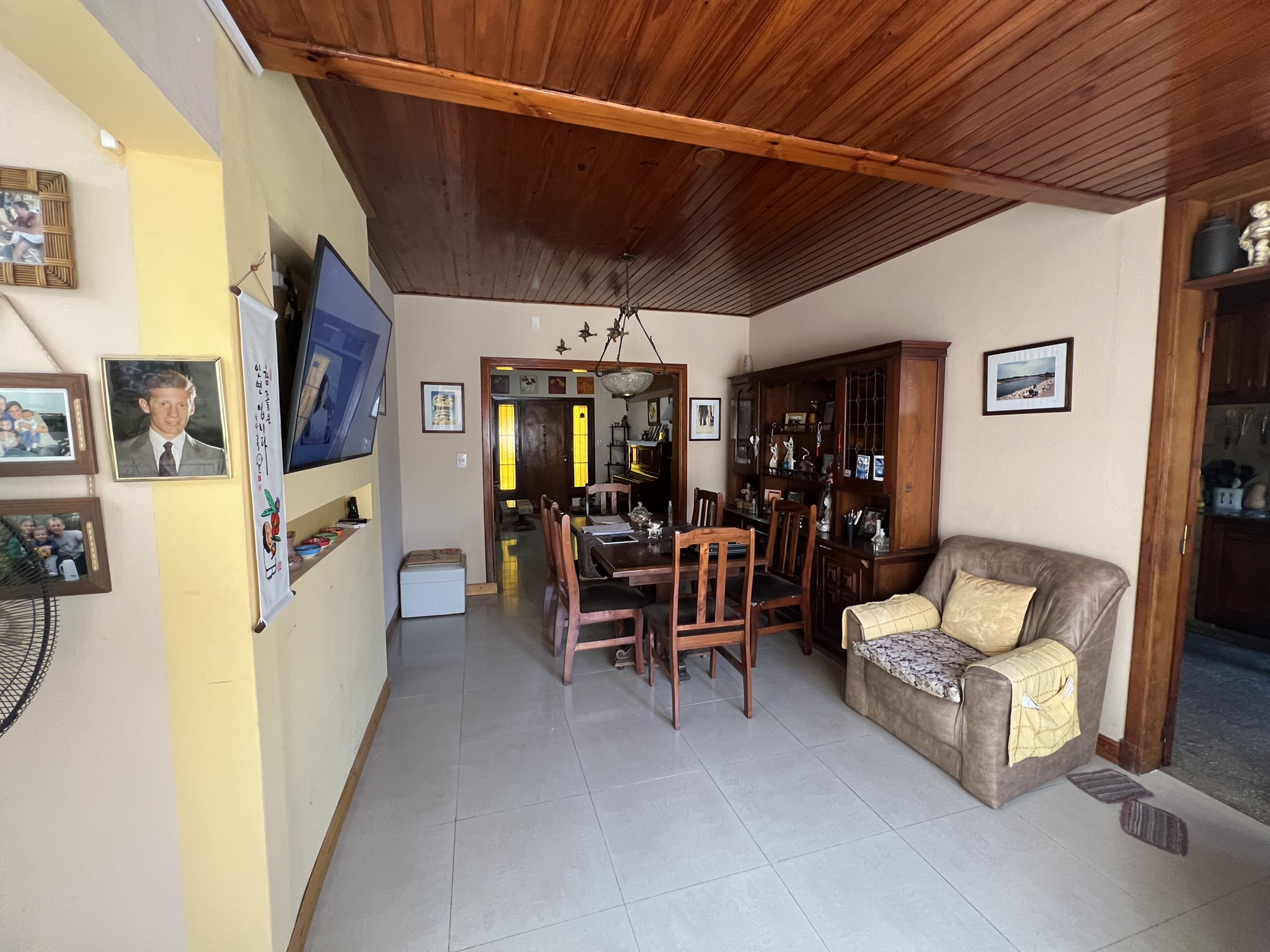 "Oportunidad única: Vivienda de calidad en ubicación privilegiada, permuta por casa o depto en General Belgrano"