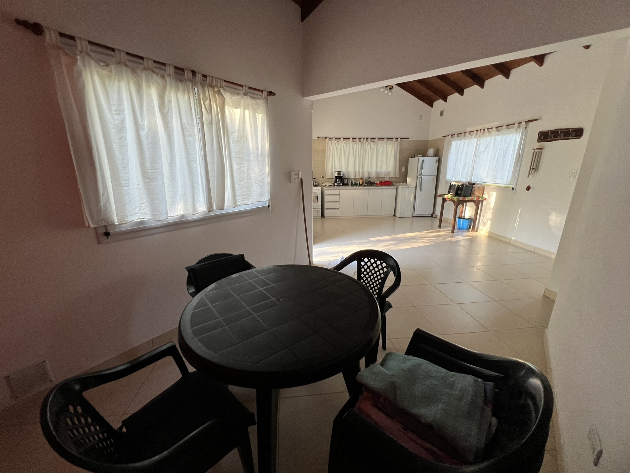 "Hogar Completo y Proyecto por Realizar: Tu Espacio en Barrio Leufu Kiñe te Espera"