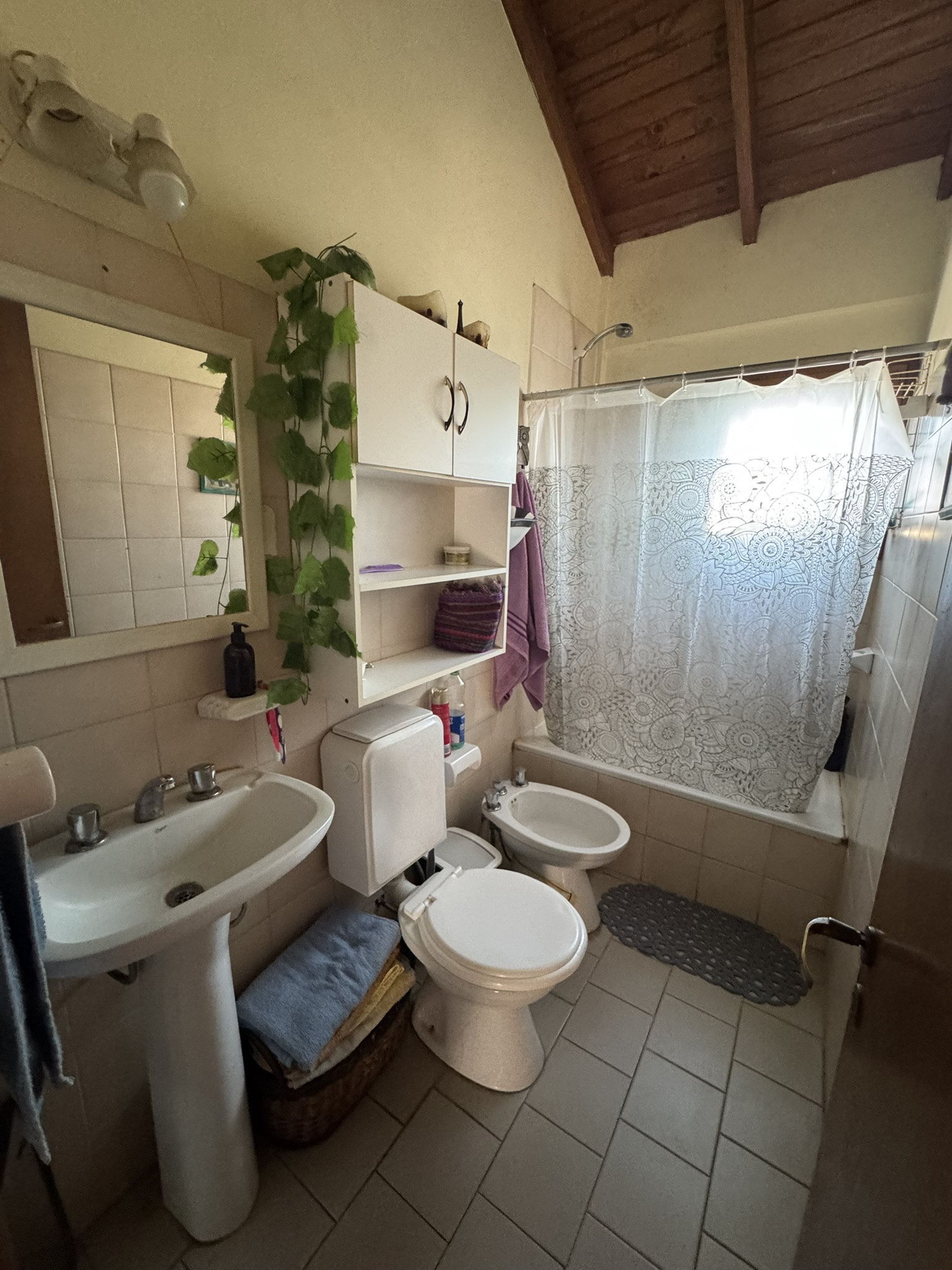 Casa en Barrio Eco a metros de Plaza Alem